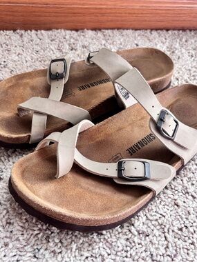 Cushionaire Luna Women's Beige Genuine Leather Sandals US 8,5